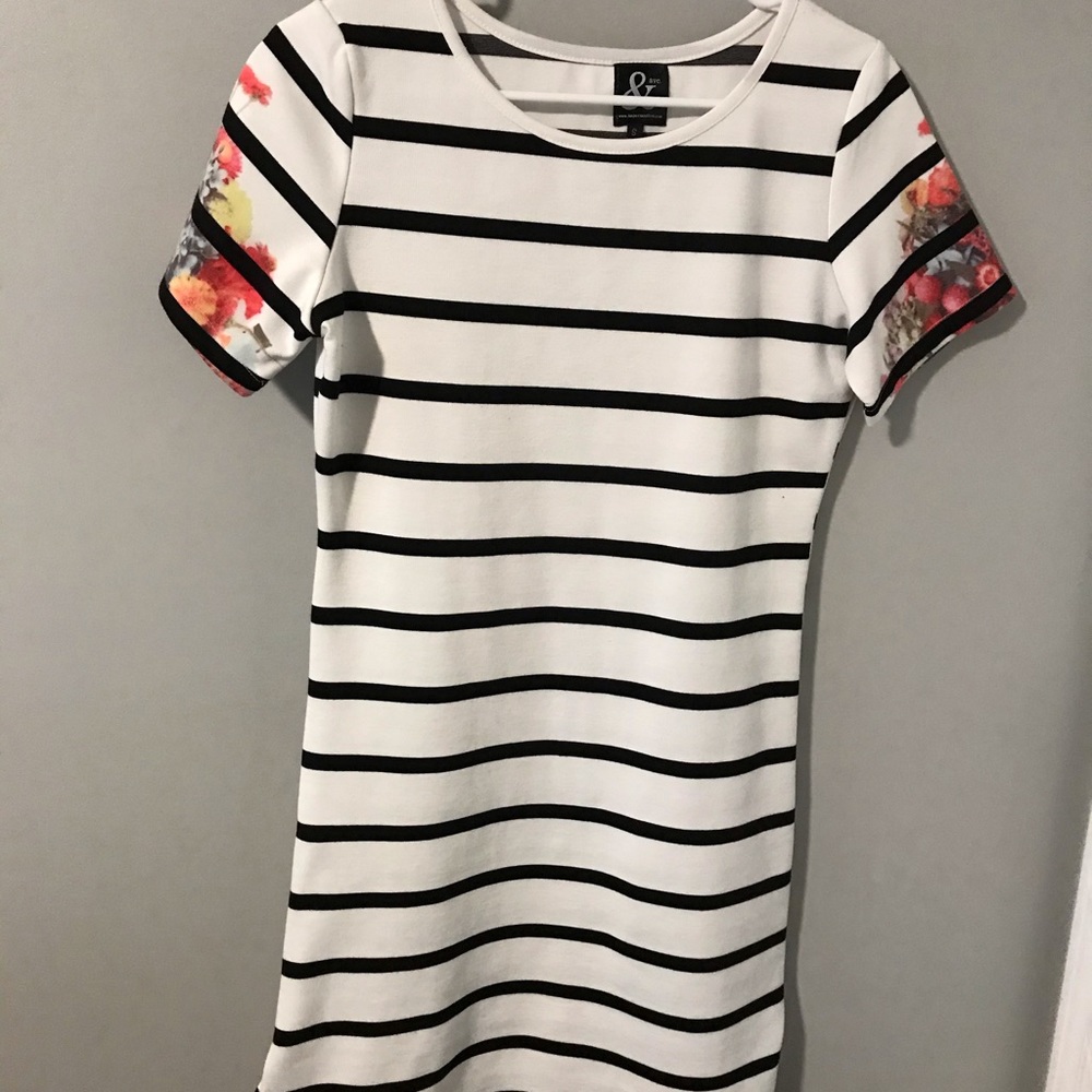 Striped Floral Sleeve dress